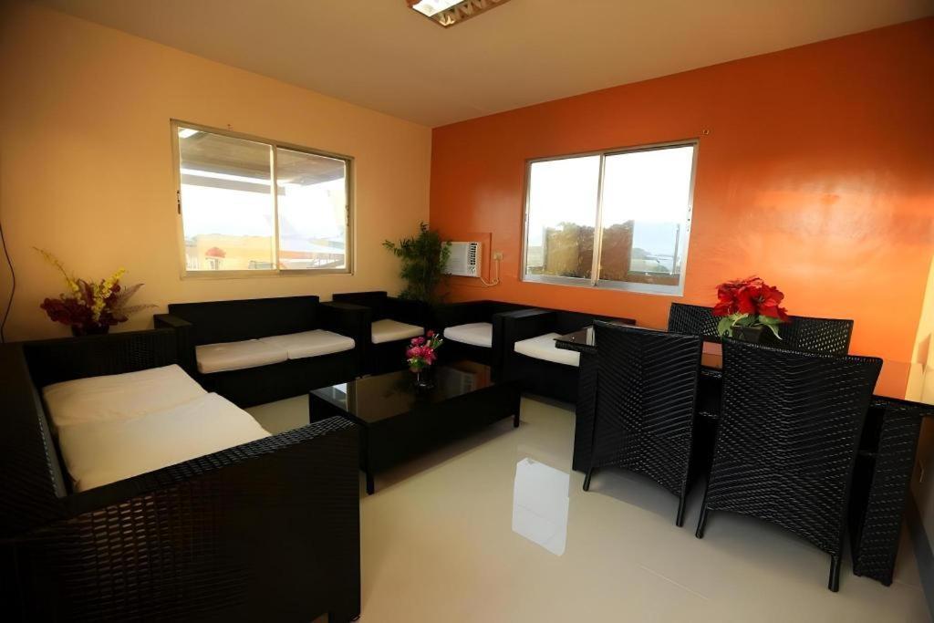 Aerostop Hotel & Restaurant Plaridel  Dış mekan fotoğraf