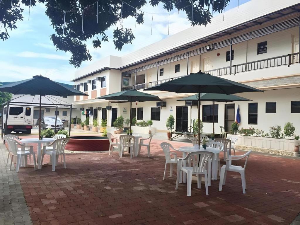 Aerostop Hotel & Restaurant Plaridel  Dış mekan fotoğraf