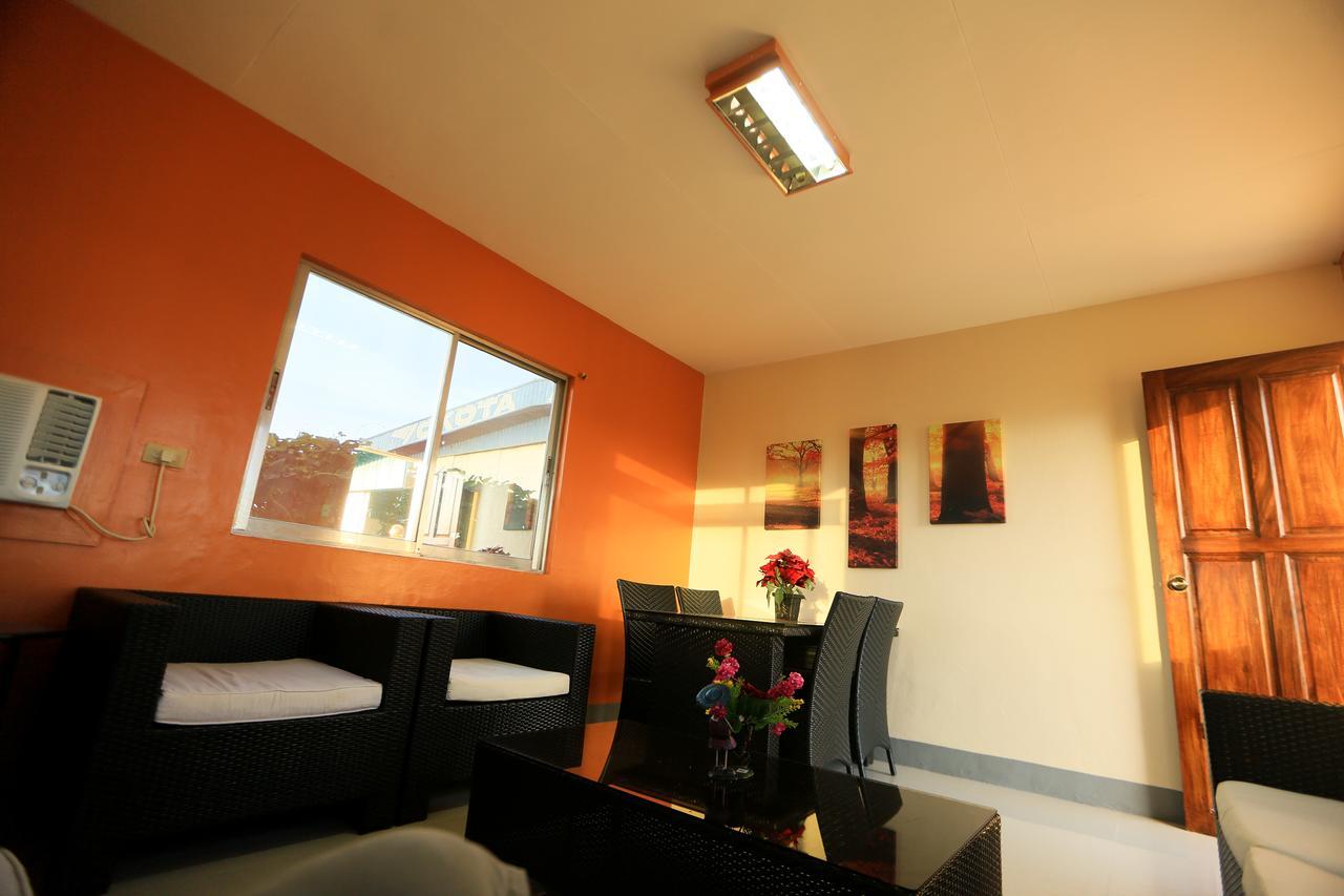 Aerostop Hotel & Restaurant Plaridel  Dış mekan fotoğraf